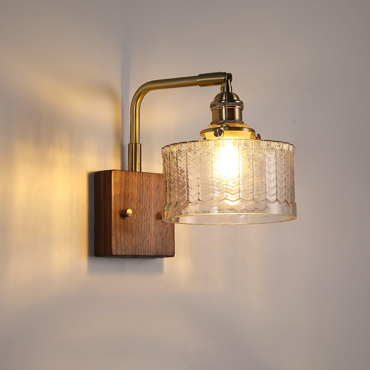 Cavella_Wall_Lamp_5.jpg