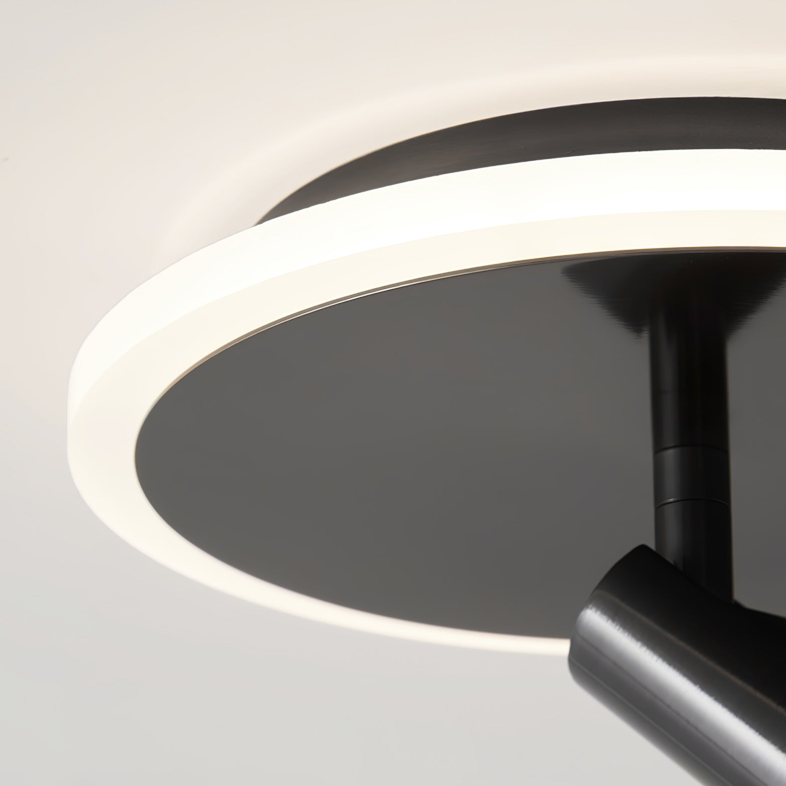 Circle Spotlight Ceiling Lamp