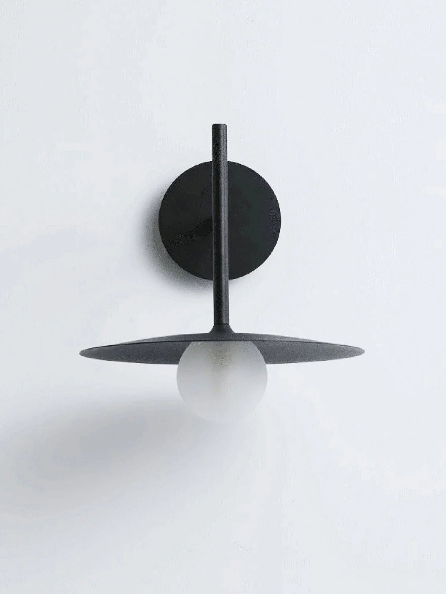 Gea Iron Wall Lamp