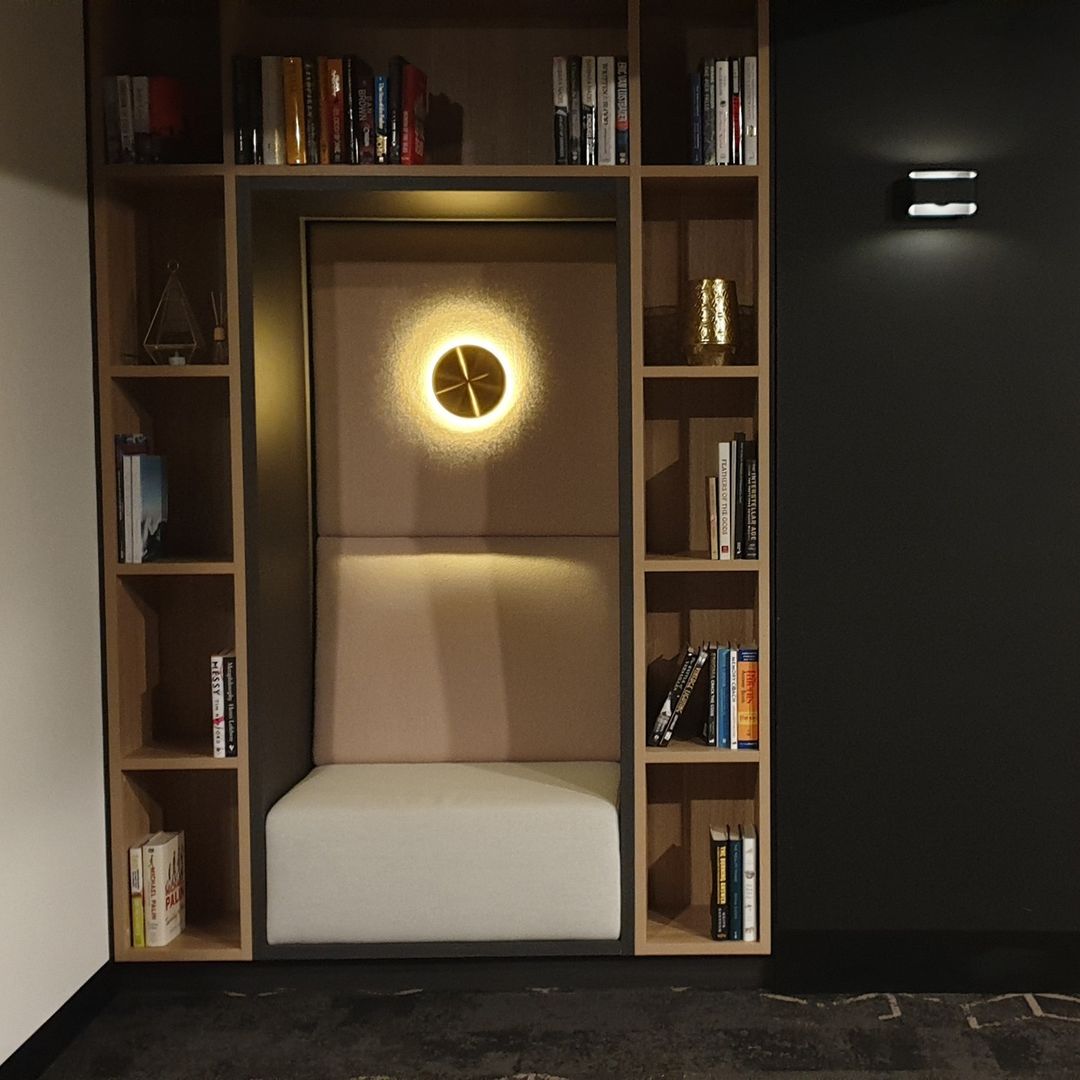 Gossa_Sconce__29.jpg