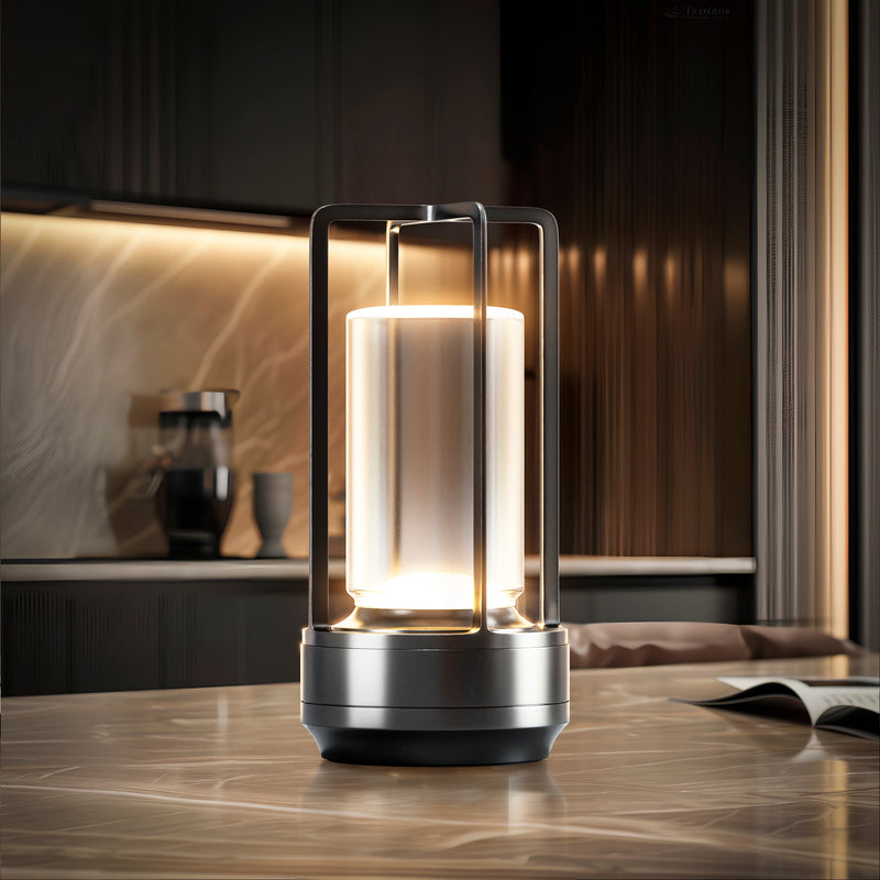 CRYSTAL TABLE LAMP