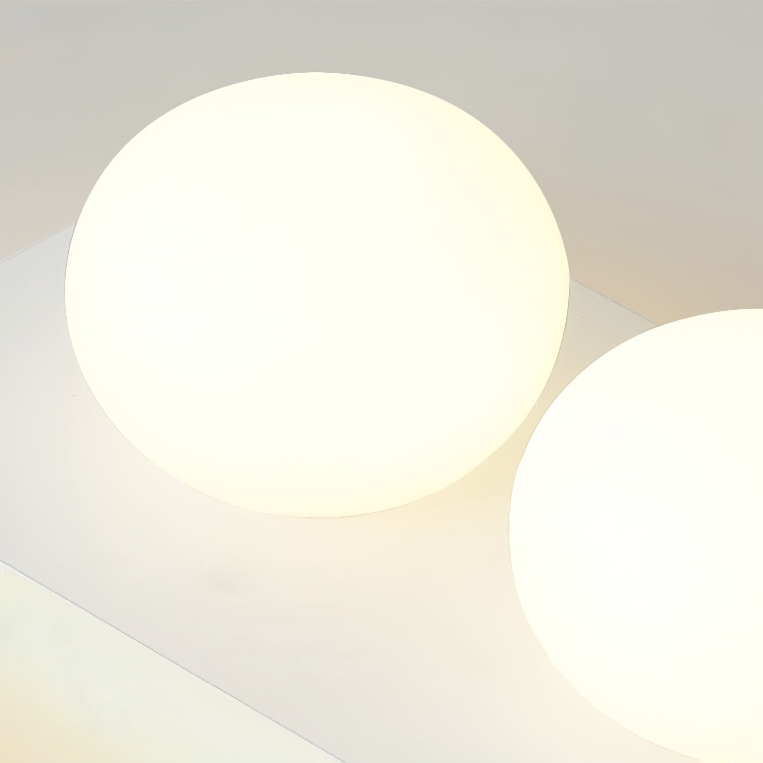 Knock Wall/Ceiling Lamp
