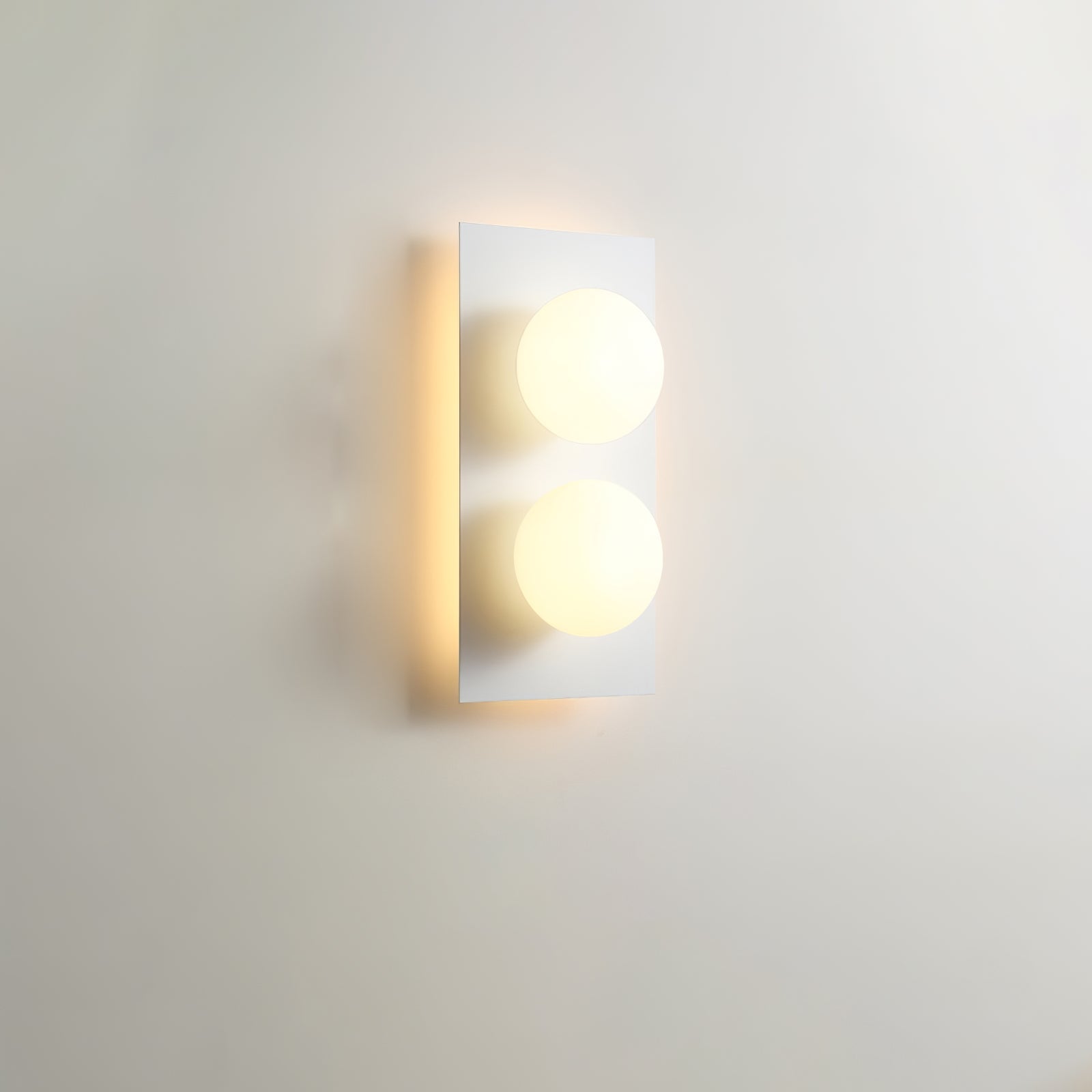 Knock Wall/Ceiling Lamp
