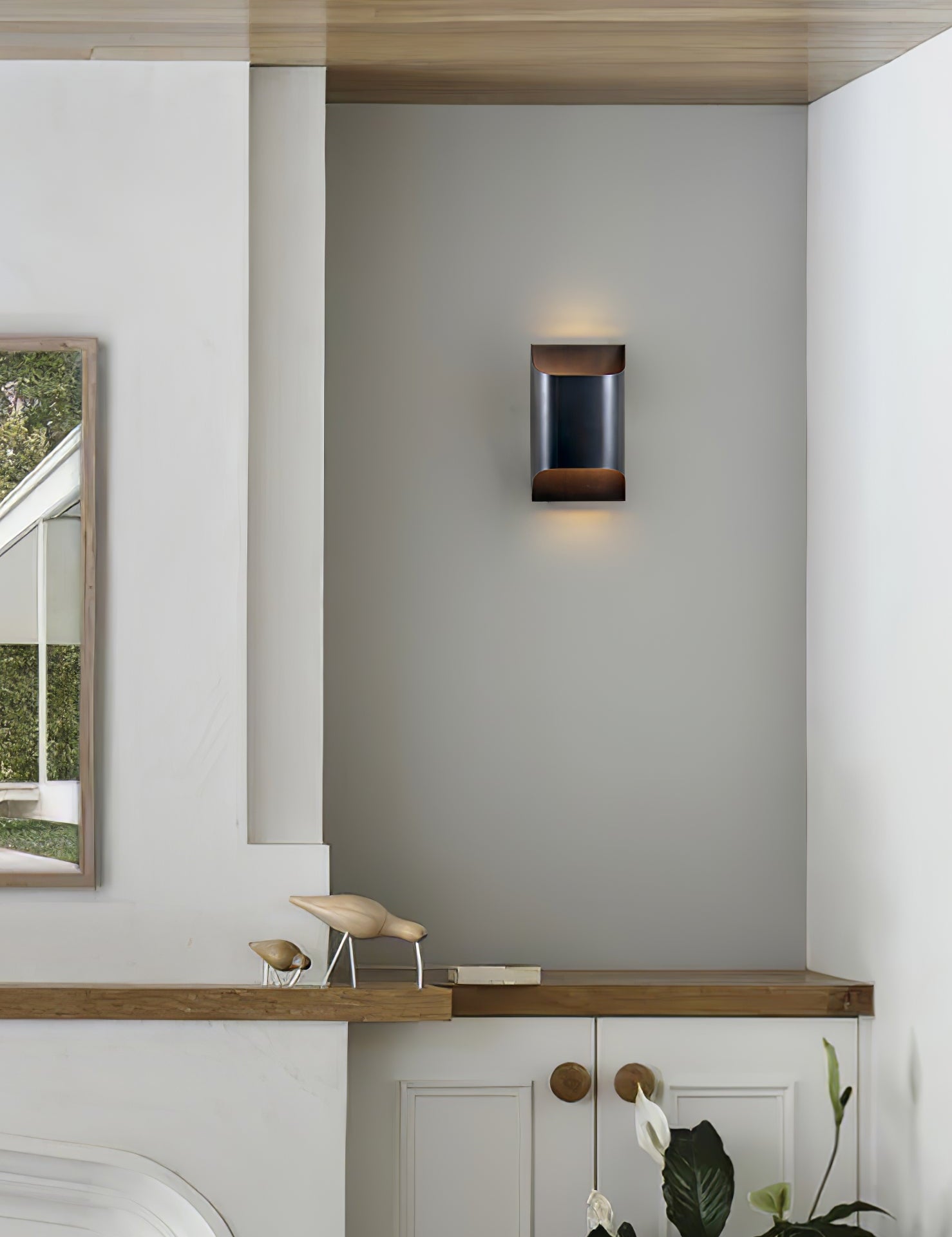 Leclerc_Wall_Lamp__2.jpg