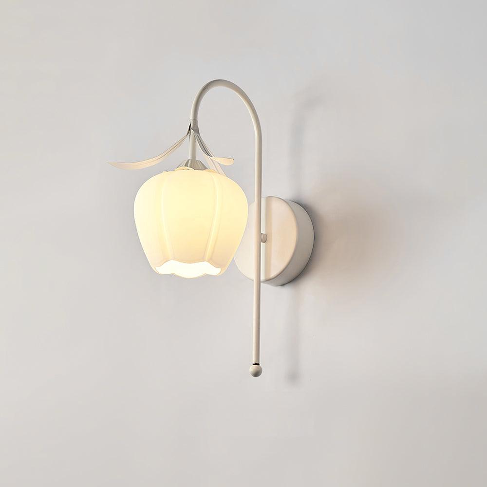 Luna Flower Wall Lamp