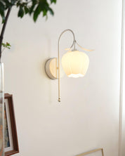 Luna Flower Wall Lamp