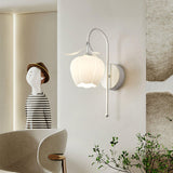 Luna Flower Wall Lamp