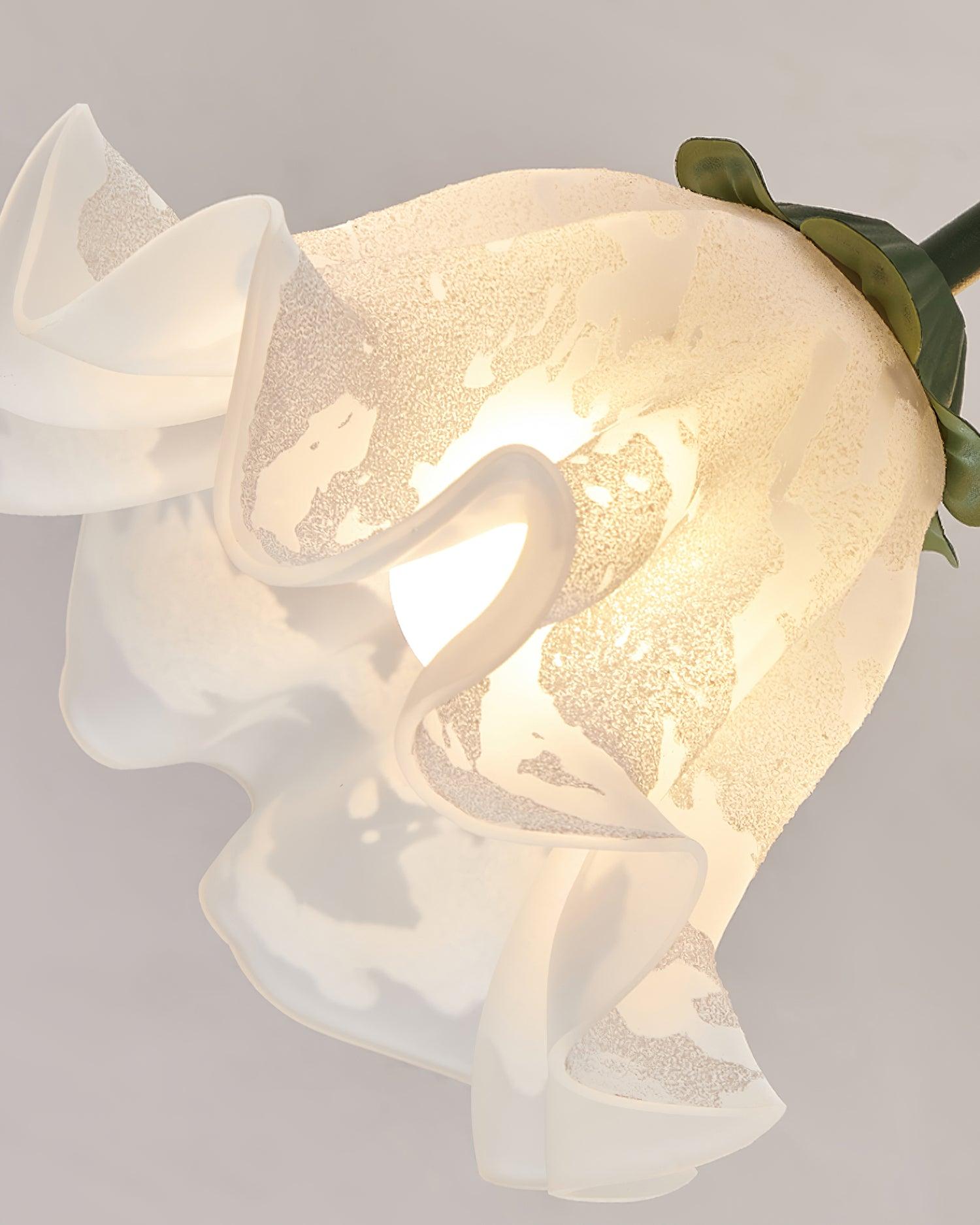 Luna Flower Wall Lamp