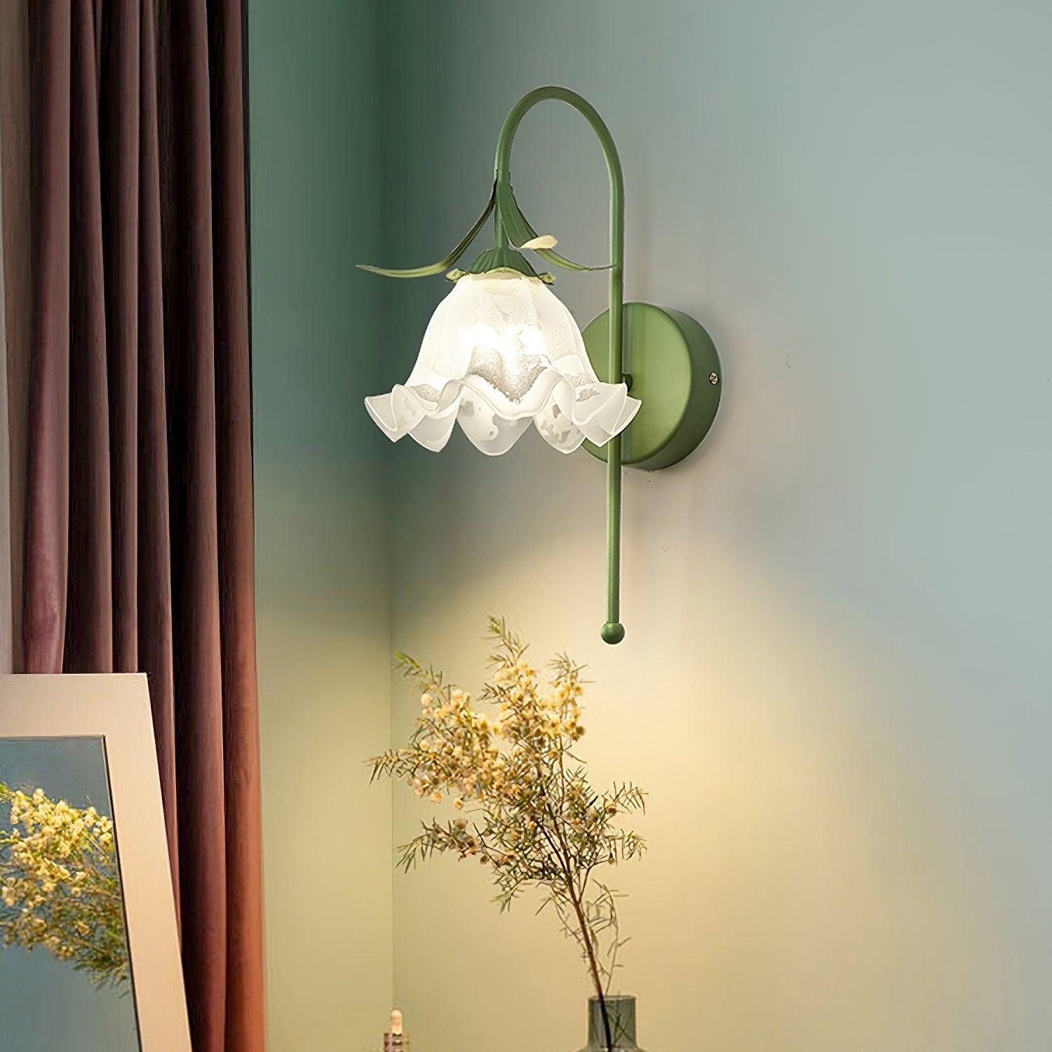 Luna_Flower_Wall_Lamp_6.jpg