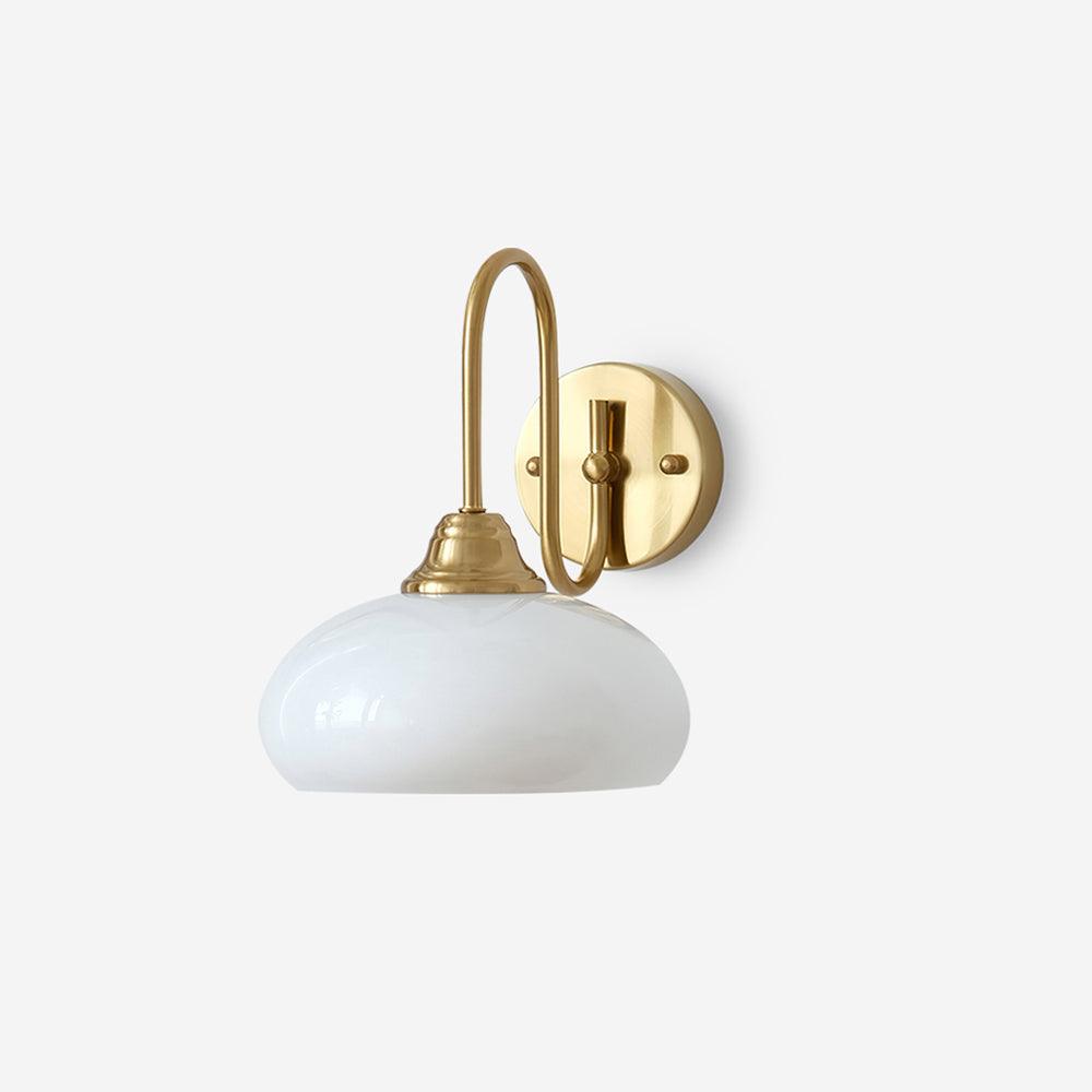 Nova_Brass_Wall_Light_1.jpg