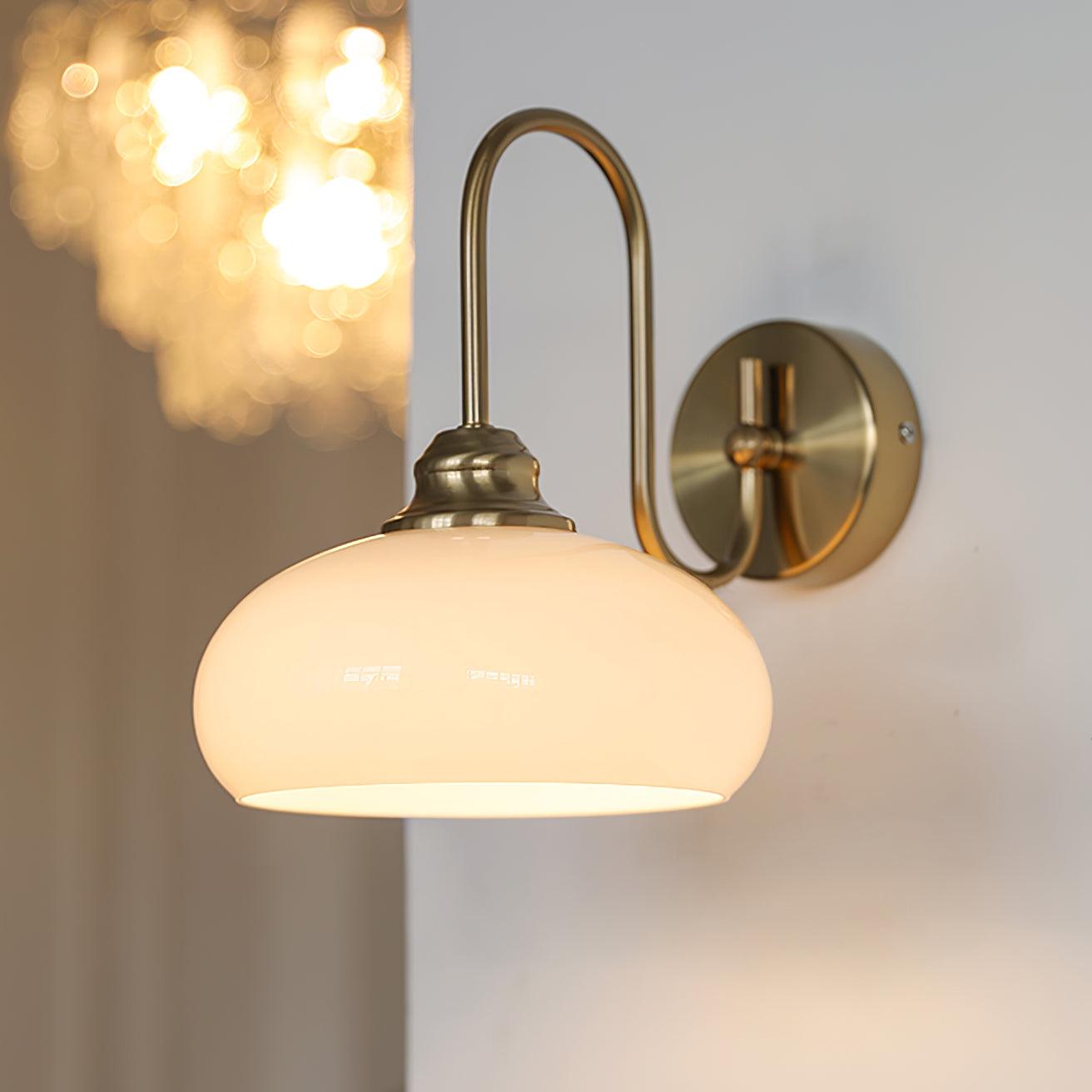 Nova_Brass_Wall_Light_17.jpg
