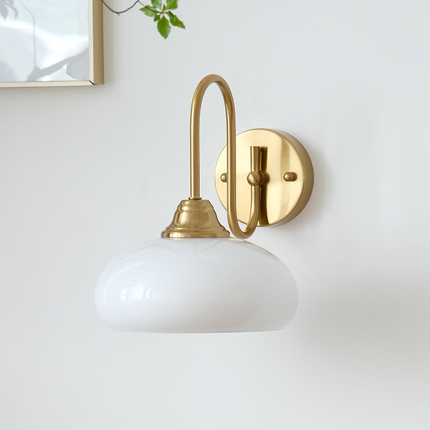 Nova_Brass_Wall_Light_5.jpg