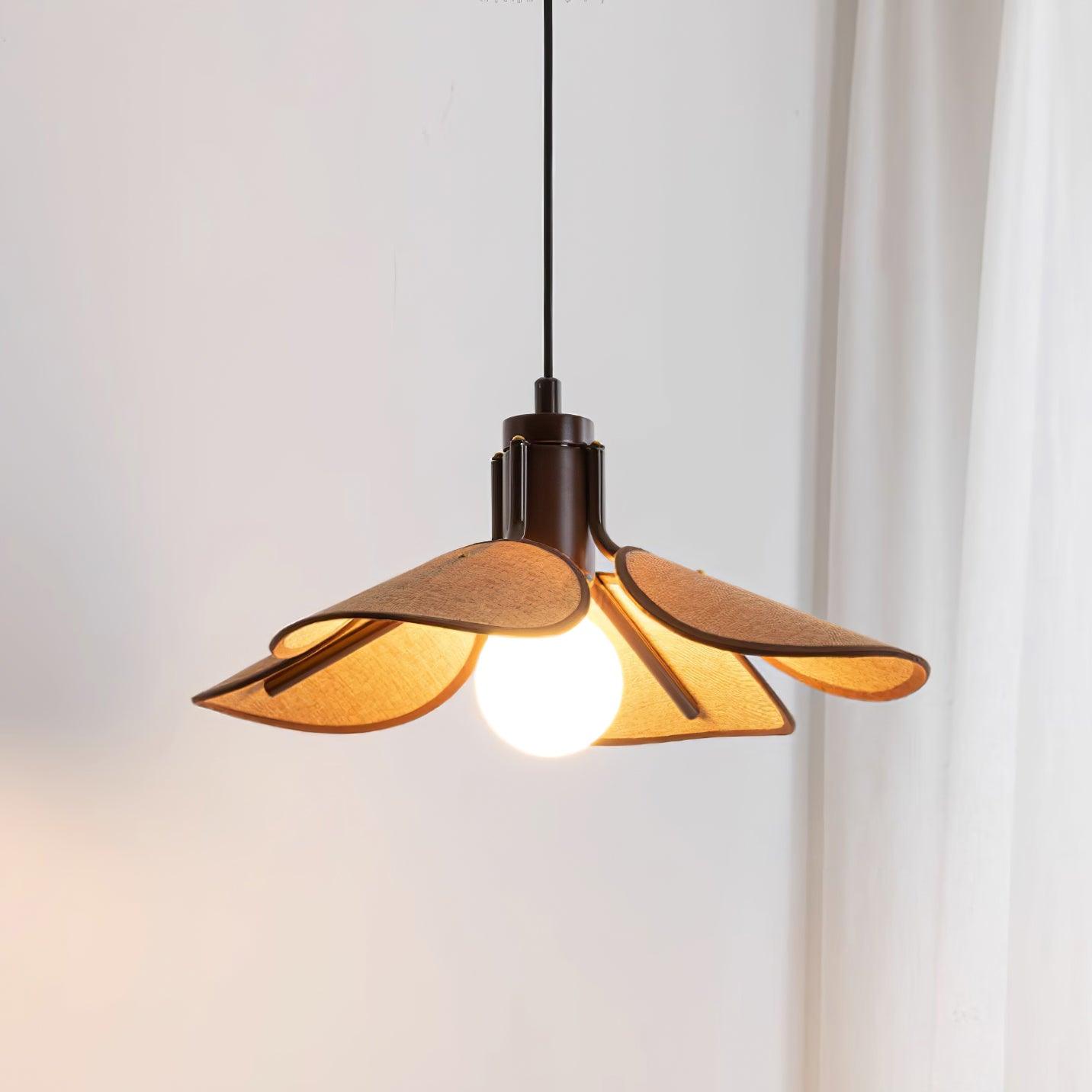 Rattan_Callie_Pendant_Lamp_9.jpg