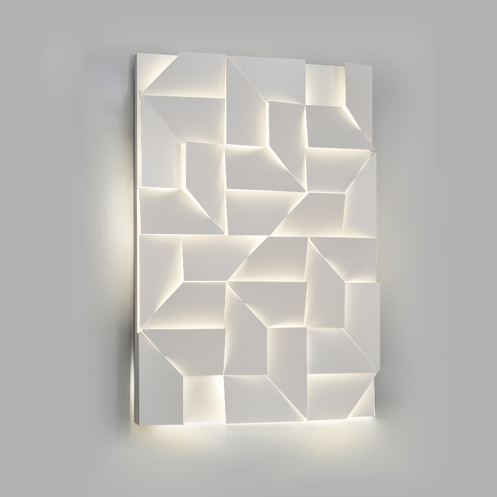 Shadows_Grand_Sconce-_53.jpg