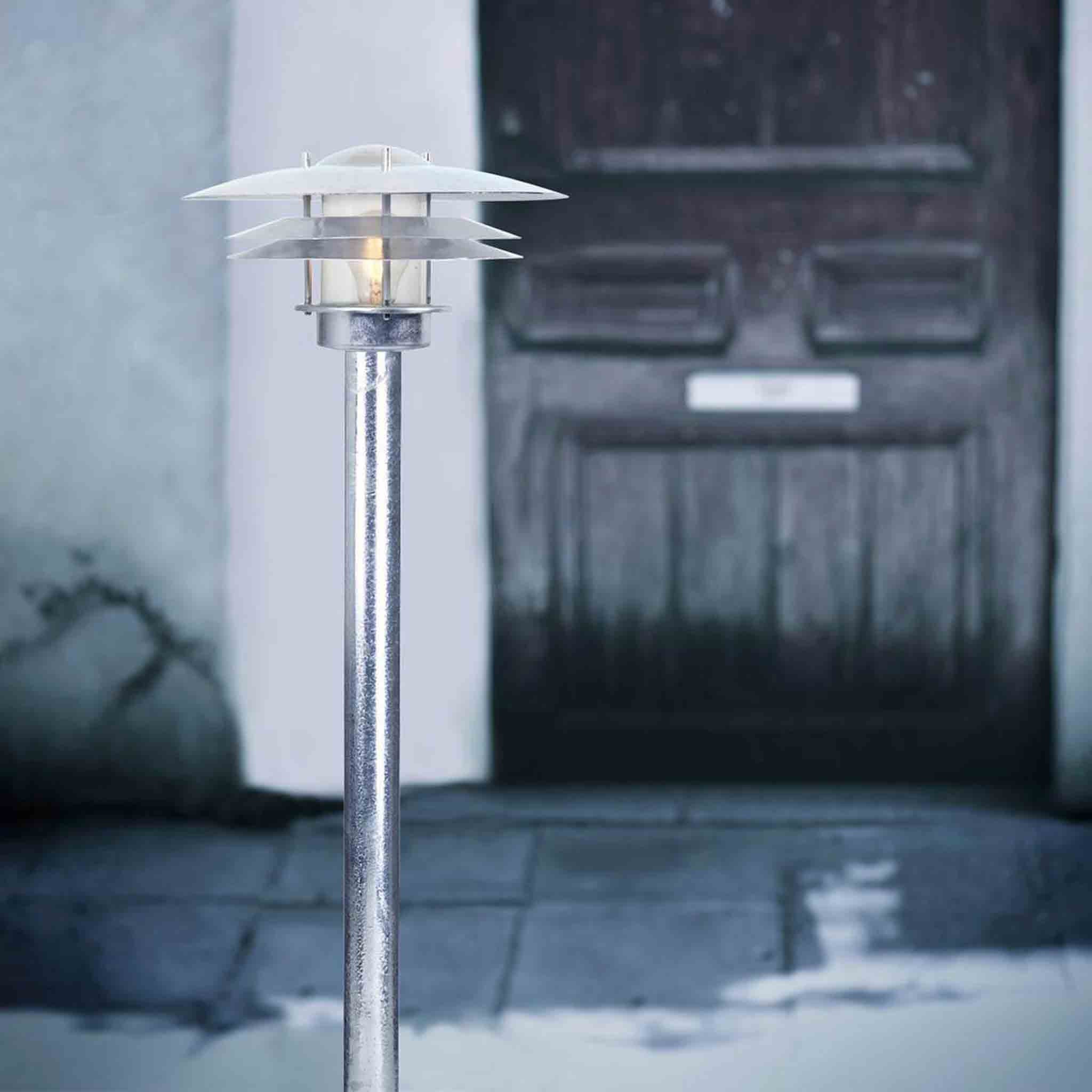 amalienborg-post-light-galvanised-2_8.jpg