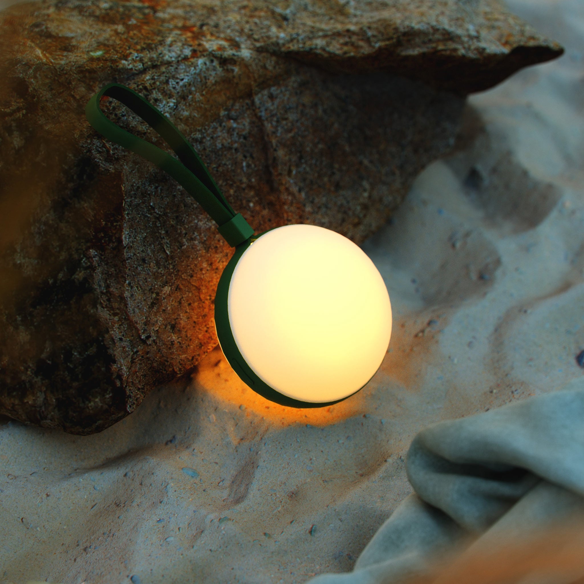 bring-portable-rechargeable-led-moodmaker-lamp-13.jpg
