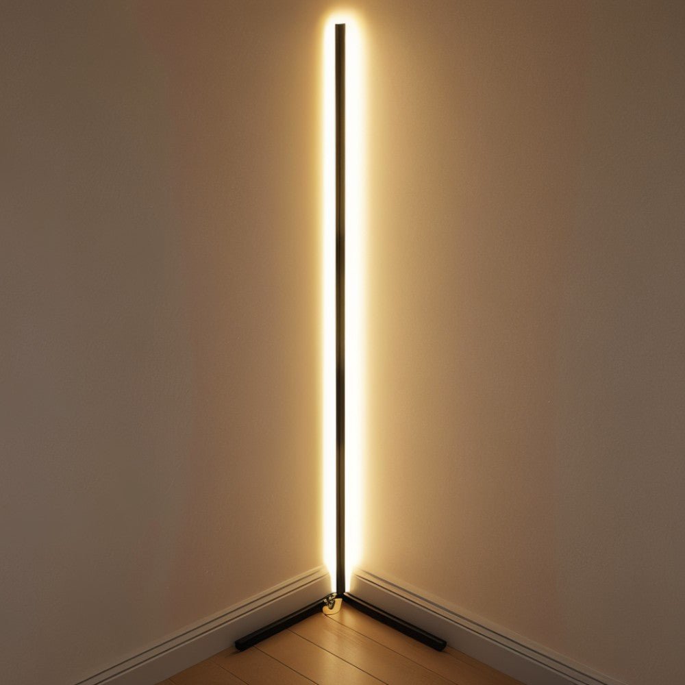 linear-floor-lamp-493915.jpg