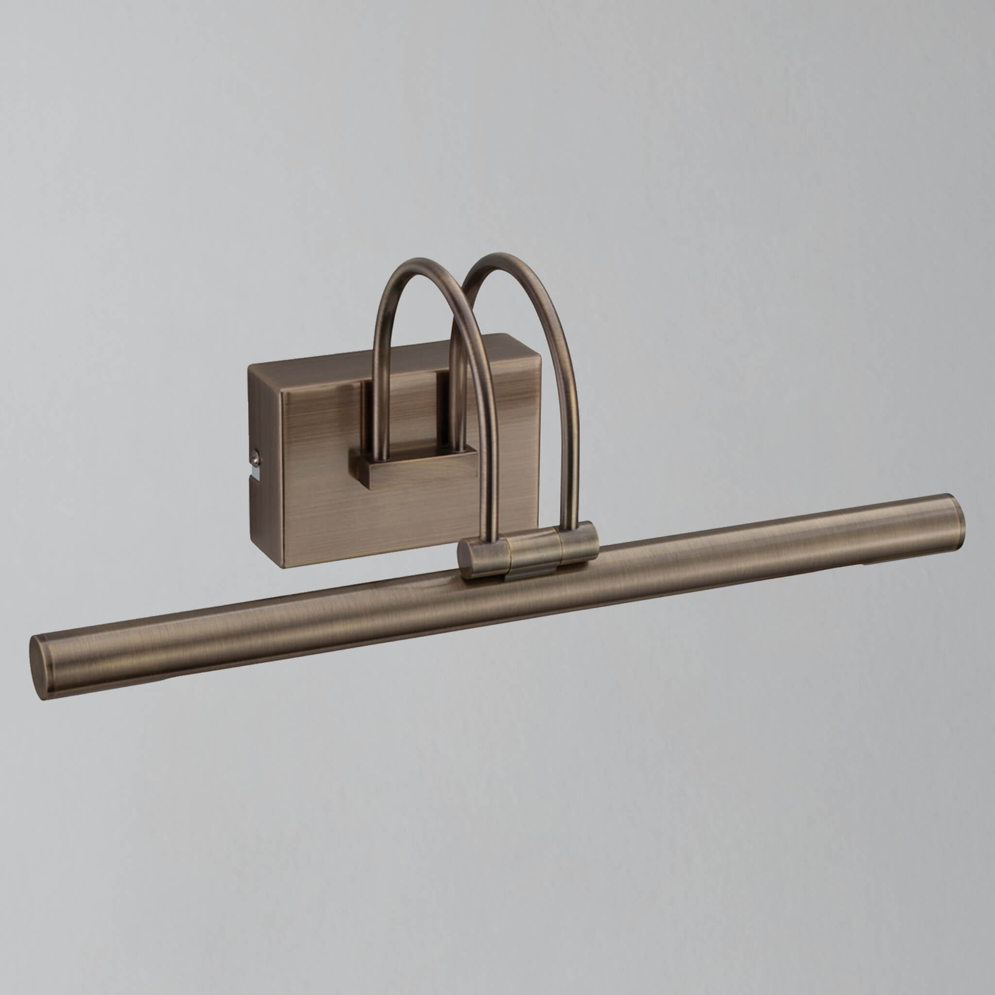 lorne-led-wall-picture-light-1.jpg