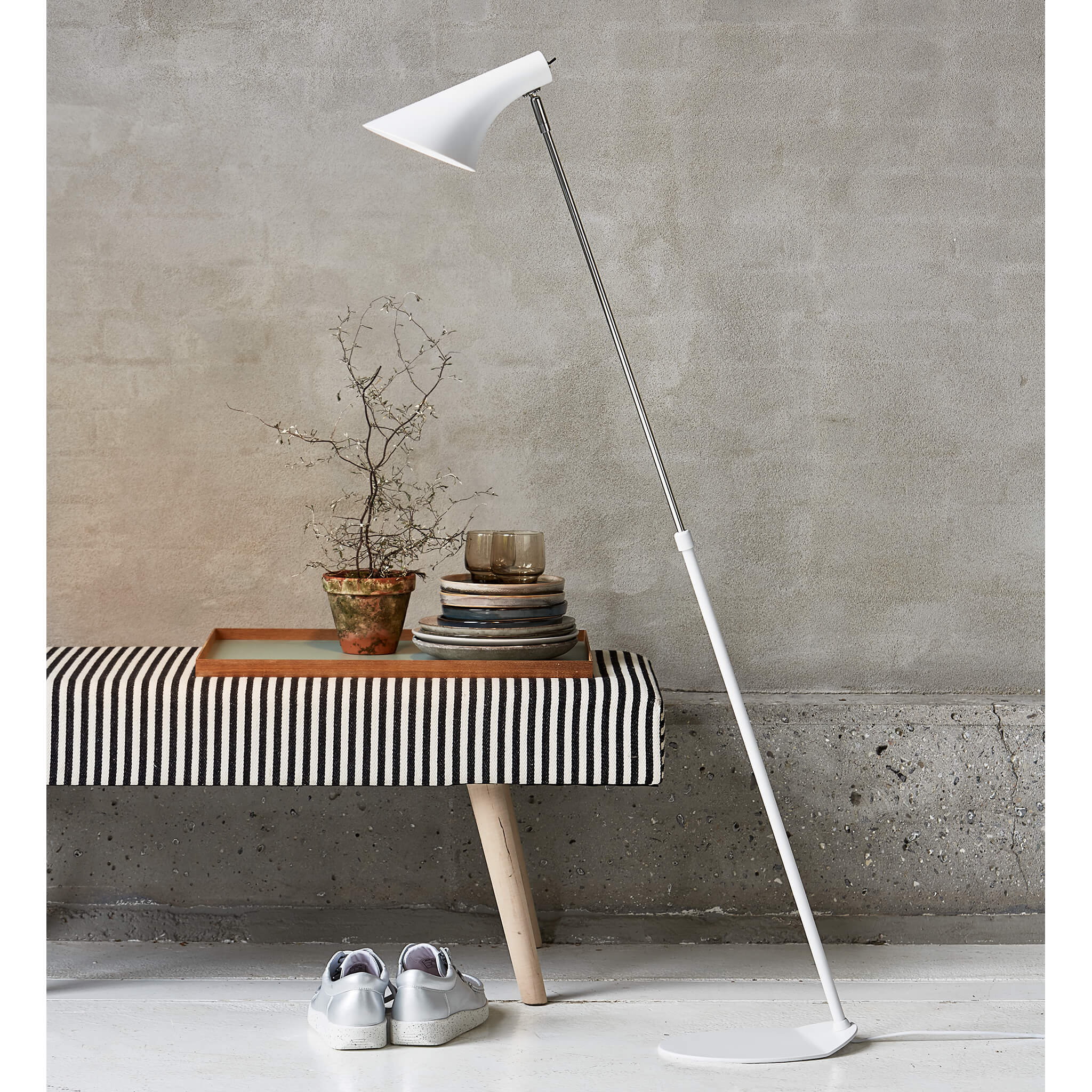 Vanila Floor Lamp