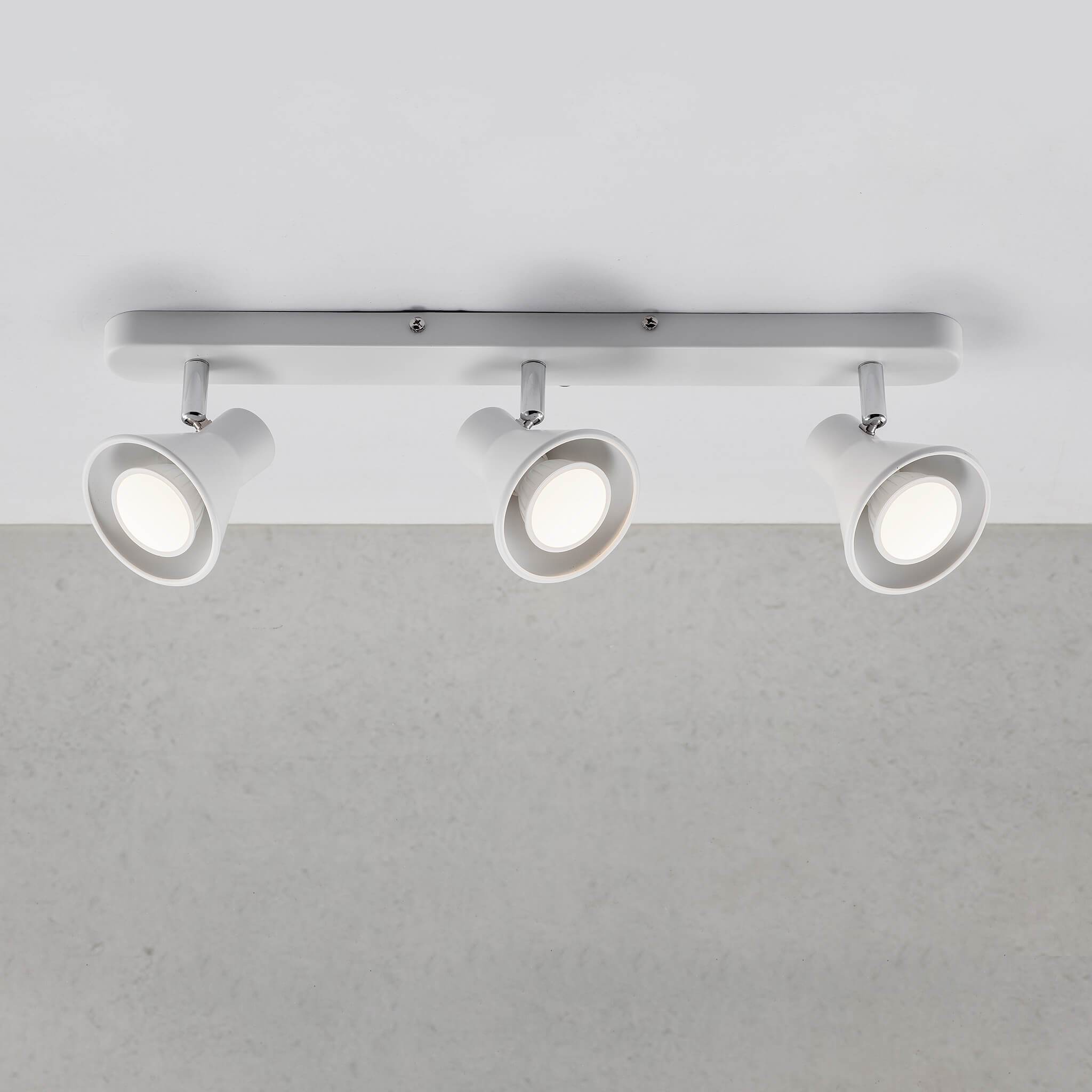 Eik 3 Light Spotlight Bar
