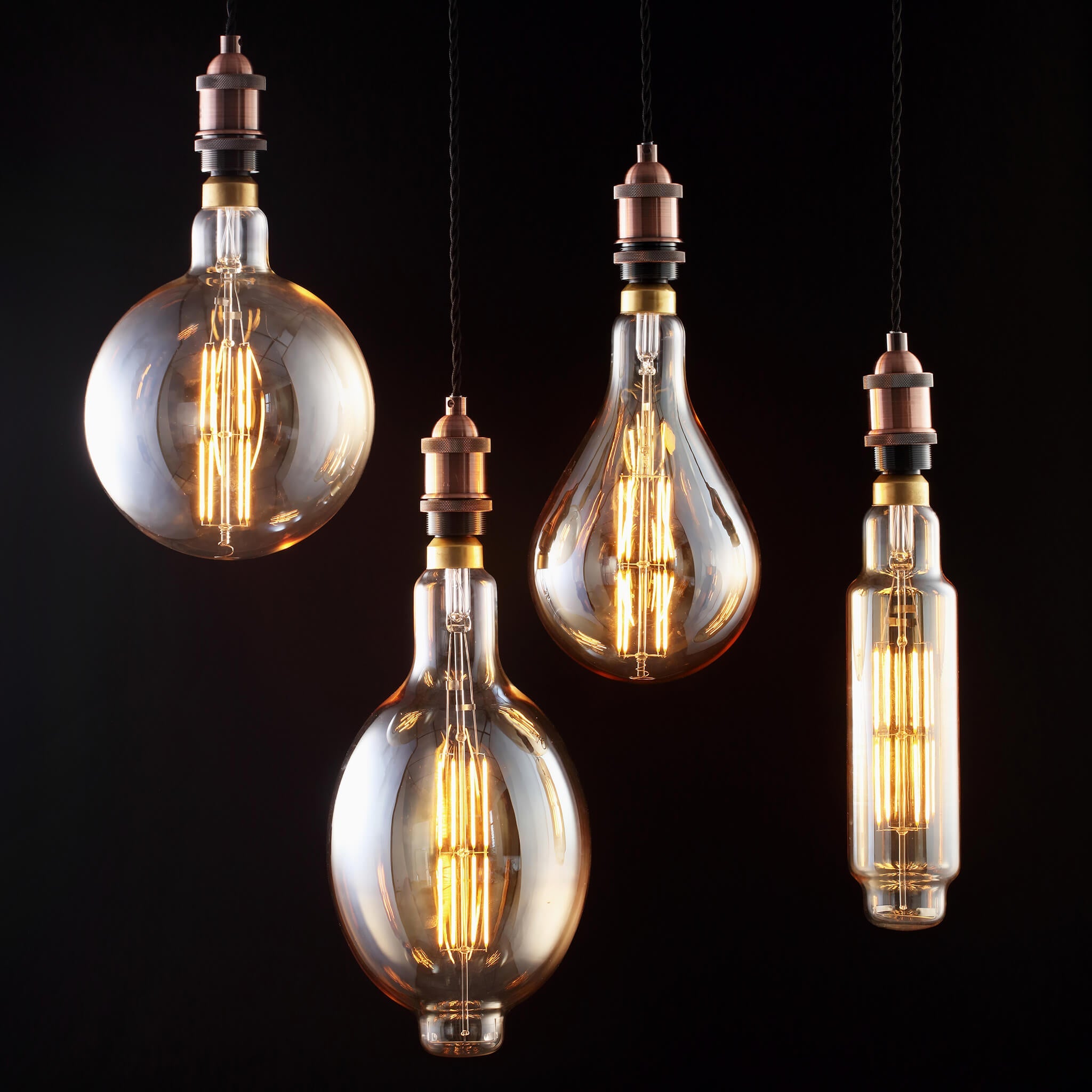 oversized-led-filament-lightbulbs_eeea5613-810c-4b4b-be74-3126cc37f262.jpg