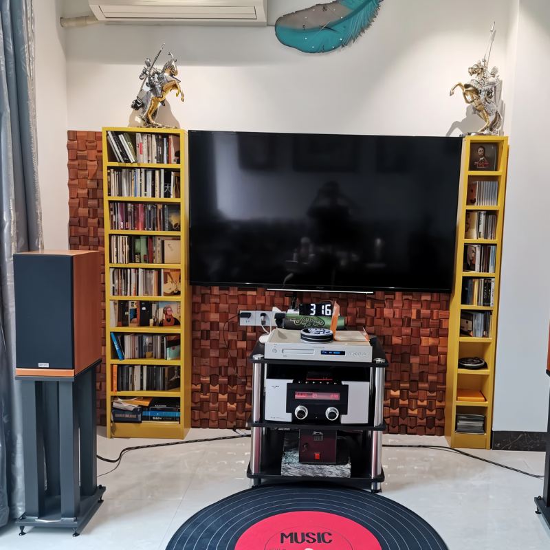Trio Wall Panel