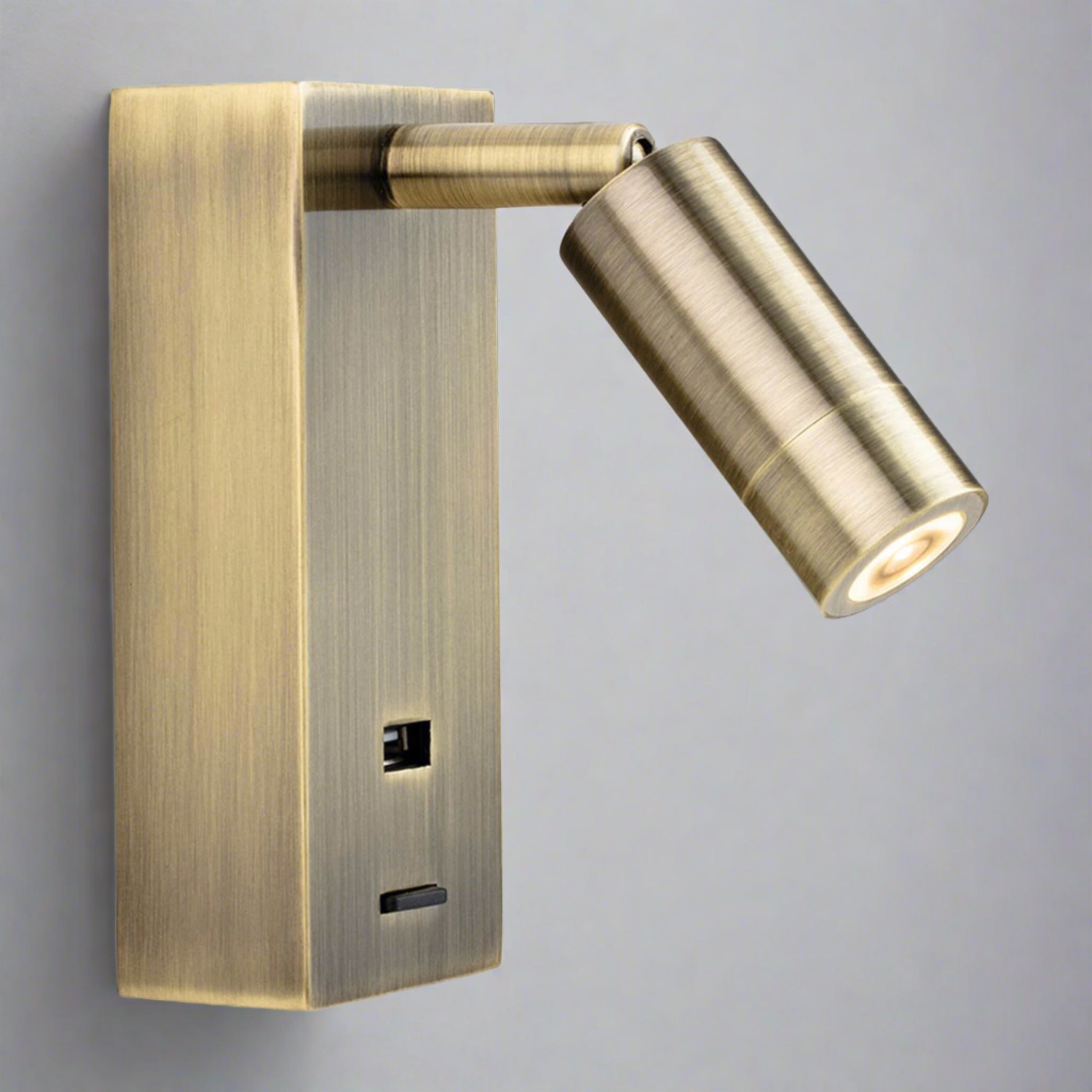wren-reading-wall-spotlight-with-usb-charger-6.jpg